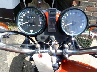 /photos/9593/fcdb91ee-b021-bded-9806-37568ec2780e_i320x240.jpg